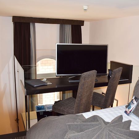 Best Western Plus Hotel Universo Rome Exterior photo