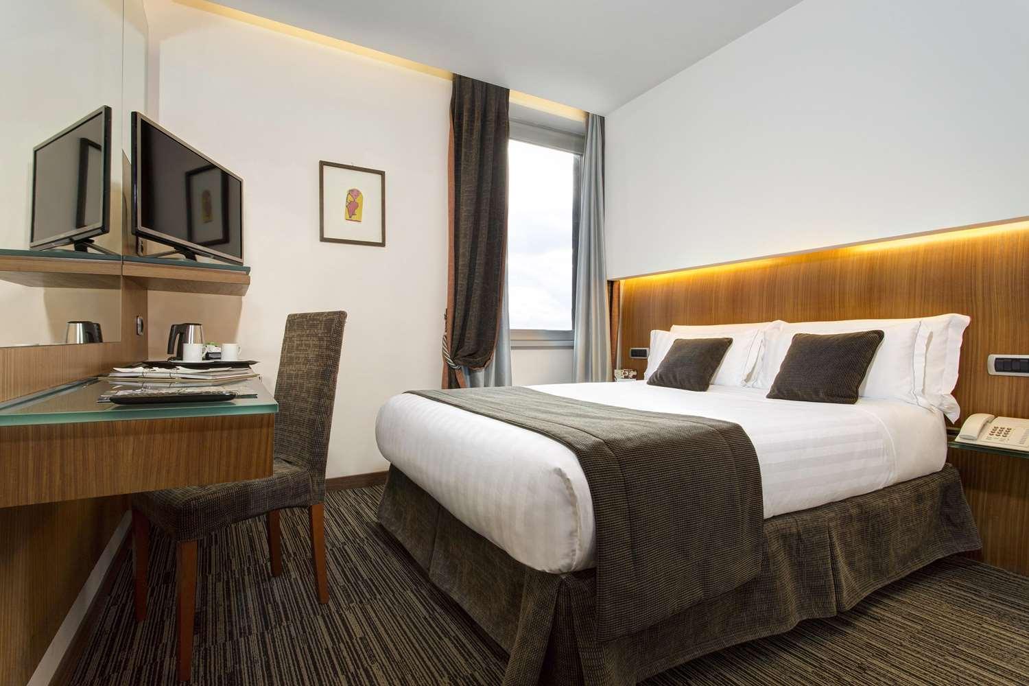 Best Western Plus Hotel Universo Rome Exterior photo