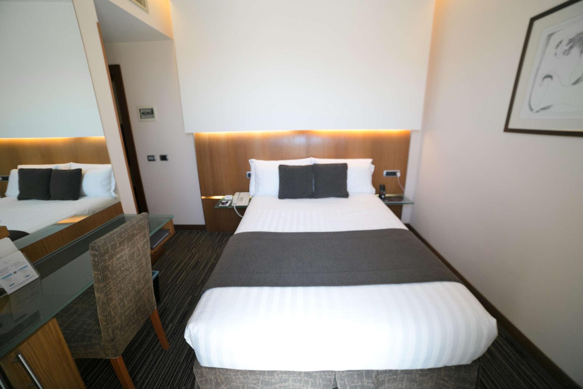 Best Western Plus Hotel Universo Rome Exterior photo