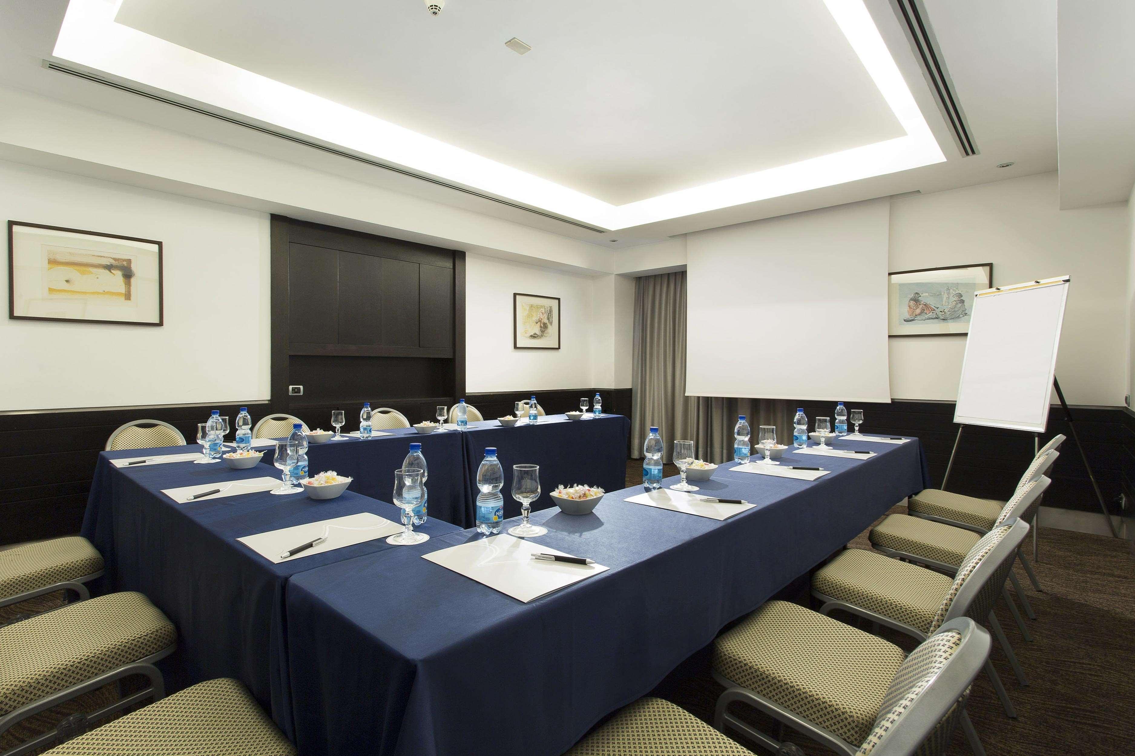 Best Western Plus Hotel Universo Rome Exterior photo